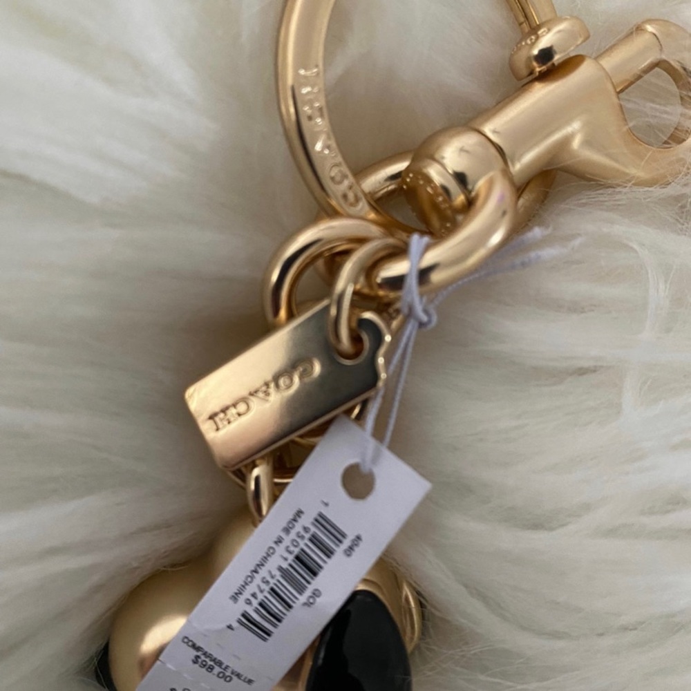 Coach X Peanuts Snoopy Bag Charm - Picture 4 of 4